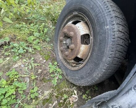 Красный ГАЗ Другая, объемом двигателя 2.4 л и пробегом 237 тыс. км за 1059 $, фото 2 на Automoto.ua