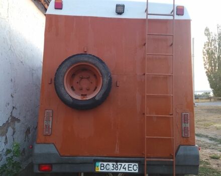 Желтый ГАЗ Другая, объемом двигателя 2.3 л и пробегом 230 тыс. км за 3200 $, фото 3 на Automoto.ua