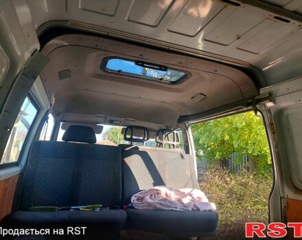 Белый ГАЗ Газель, объемом двигателя 2.5 л и пробегом 113 тыс. км за 1900 $, фото 6 на Automoto.ua