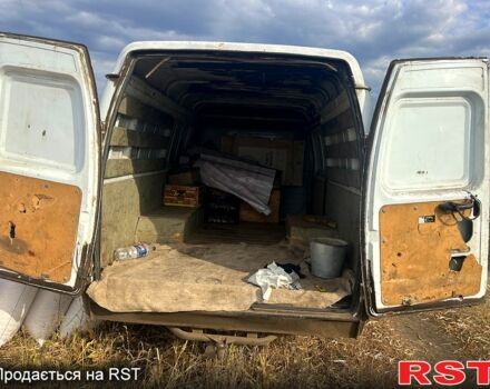 Белый ГАЗ Газель, объемом двигателя 2.5 л и пробегом 140 тыс. км за 2300 $, фото 2 на Automoto.ua