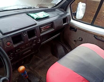 Белый ГАЗ Газель, объемом двигателя 2.4 л и пробегом 220 тыс. км за 520 $, фото 4 на Automoto.ua