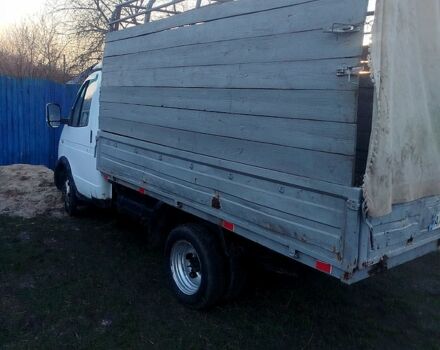 Белый ГАЗ Газель, объемом двигателя 2.4 л и пробегом 100 тыс. км за 1750 $, фото 1 на Automoto.ua