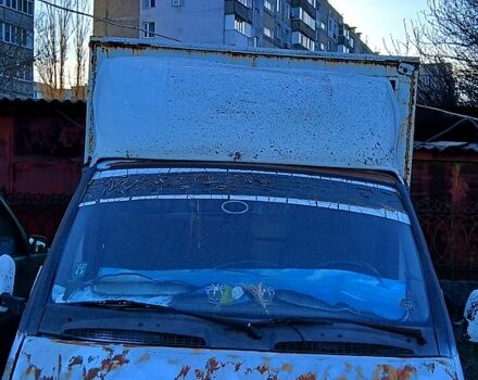 Белый ГАЗ Газель, объемом двигателя 2.4 л и пробегом 250 тыс. км за 2000 $, фото 1 на Automoto.ua