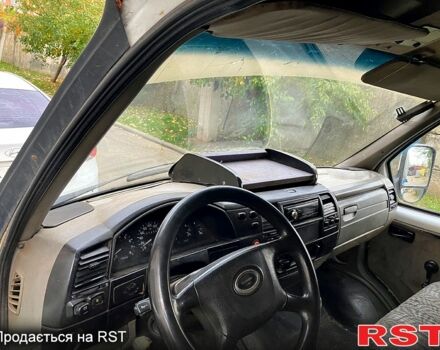 Белый ГАЗ Газель, объемом двигателя 2.3 л и пробегом 200 тыс. км за 1800 $, фото 7 на Automoto.ua