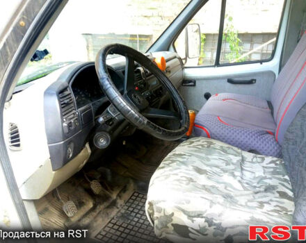 Белый ГАЗ Газель, объемом двигателя 2.3 л и пробегом 450 тыс. км за 1500 $, фото 2 на Automoto.ua