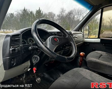 Білий ГАЗ Газель, об'ємом двигуна 2.3 л та пробігом 111 тис. км за 3800 $, фото 9 на Automoto.ua