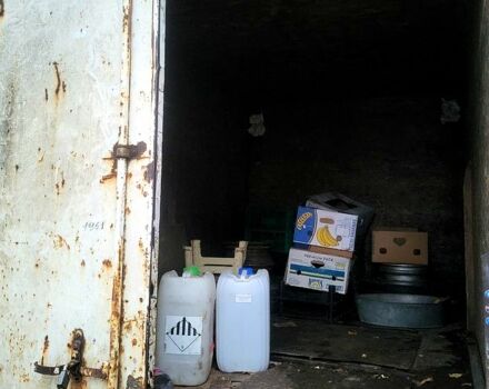 Белый ГАЗ Газель, объемом двигателя 2.3 л и пробегом 300 тыс. км за 1300 $, фото 4 на Automoto.ua