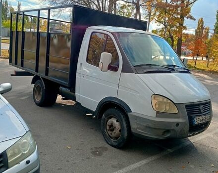 Белый ГАЗ Газель, объемом двигателя 2.5 л и пробегом 200 тыс. км за 3700 $, фото 2 на Automoto.ua