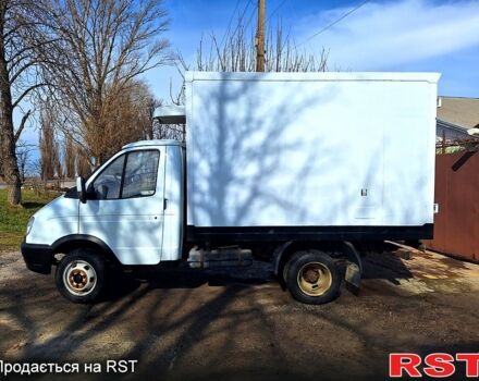 Белый ГАЗ Газель, объемом двигателя 2.5 л и пробегом 150 тыс. км за 4900 $, фото 1 на Automoto.ua