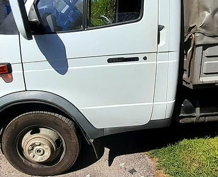 Білий ГАЗ Газель, об'ємом двигуна 2.4 л та пробігом 1380 тис. км за 3500 $, фото 4 на Automoto.ua