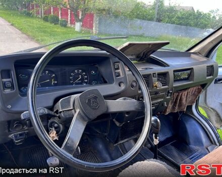 Белый ГАЗ Газель, объемом двигателя 2.4 л и пробегом 150 тыс. км за 1550 $, фото 4 на Automoto.ua