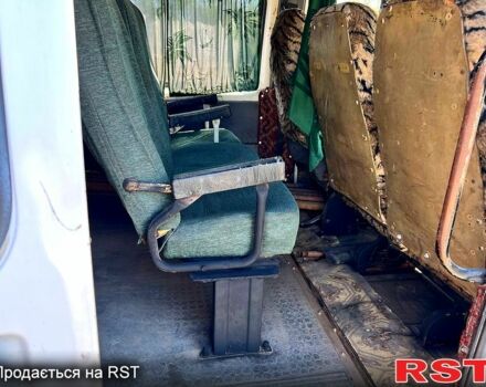 Белый ГАЗ Газель, объемом двигателя 2.5 л и пробегом 50 тыс. км за 1350 $, фото 9 на Automoto.ua
