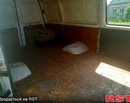 Белый ГАЗ Газель, объемом двигателя 2.3 л и пробегом 126 тыс. км за 2100 $, фото 3 на Automoto.ua