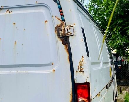 Белый ГАЗ Газель, объемом двигателя 2.4 л и пробегом 648 тыс. км за 2500 $, фото 6 на Automoto.ua