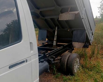 Белый ГАЗ Газель, объемом двигателя 2.4 л и пробегом 300 тыс. км за 2700 $, фото 1 на Automoto.ua