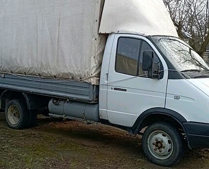 Белый ГАЗ Газель, объемом двигателя 2.3 л и пробегом 160 тыс. км за 2300 $, фото 1 на Automoto.ua