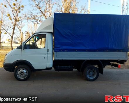 Белый ГАЗ Газель, объемом двигателя 2.5 л и пробегом 230 тыс. км за 3800 $, фото 1 на Automoto.ua