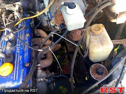 Белый ГАЗ Газель, объемом двигателя 2.4 л и пробегом 1000 тыс. км за 1700 $, фото 1 на Automoto.ua