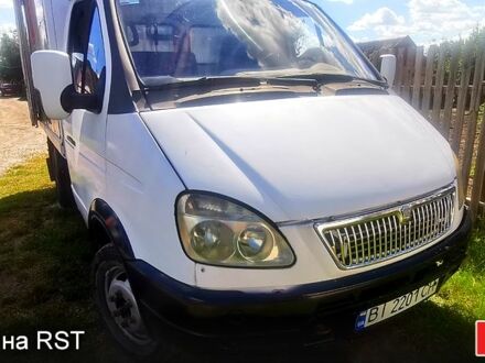 Белый ГАЗ Газель, объемом двигателя 2.5 л и пробегом 200 тыс. км за 3800 $, фото 1 на Automoto.ua