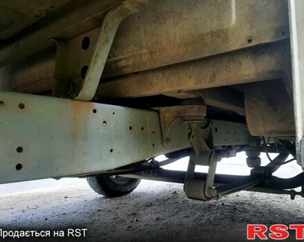 Бежевий ГАЗ Газель, об'ємом двигуна 2.4 л та пробігом 155 тис. км за 2500 $, фото 11 на Automoto.ua