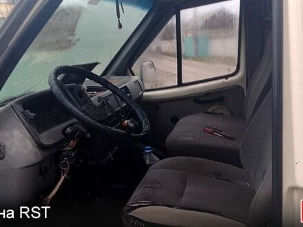 Бежевый ГАЗ Газель, объемом двигателя 2.4 л и пробегом 200 тыс. км за 1550 $, фото 1 на Automoto.ua