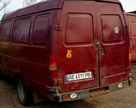 Красный ГАЗ Газель, объемом двигателя 2.3 л и пробегом 202 тыс. км за 1800 $, фото 8 на Automoto.ua
