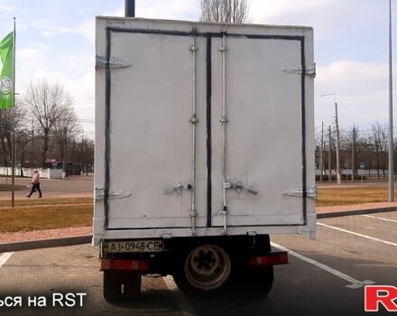 Червоний ГАЗ Газель, об'ємом двигуна 2.4 л та пробігом 220 тис. км за 2500 $, фото 5 на Automoto.ua