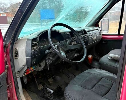 Червоний ГАЗ Газель, об'ємом двигуна 2.4 л та пробігом 350 тис. км за 700 $, фото 5 на Automoto.ua