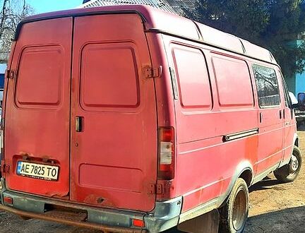 ГАЗ Газель 2005 в Кривом Роге на Automoto.ua Красный ГАЗ Газель, объемом двигателя 2.3 л и пробегом 187 тыс. км за 2200 $, фото 1 на Automoto.ua