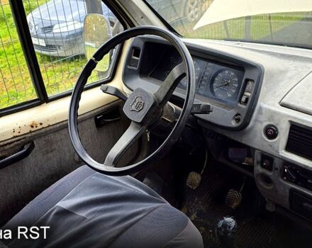 ГАЗ Газель 2001 у Івано-Франківську на Automoto.ua ГАЗ Газель, об'ємом двигуна 2.4 л та пробігом 150 тис. км за 800 $, фото 9 на Automoto.ua