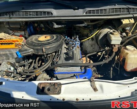 ГАЗ Газель, объемом двигателя 2.4 л и пробегом 486 тыс. км за 2100 $, фото 3 на Automoto.ua