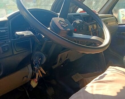 ГАЗ Газель, объемом двигателя 2.4 л и пробегом 52 тыс. км за 2000 $, фото 1 на Automoto.ua
