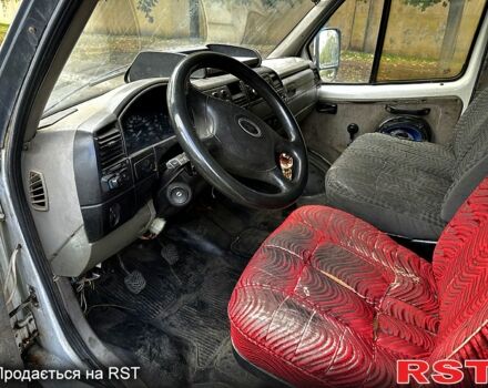 ГАЗ Газель, объемом двигателя 2.3 л и пробегом 250 тыс. км за 2300 $, фото 4 на Automoto.ua