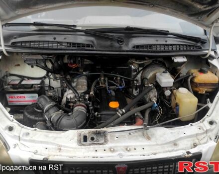 ГАЗ Газель, объемом двигателя 2.4 л и пробегом 200 тыс. км за 3100 $, фото 3 на Automoto.ua