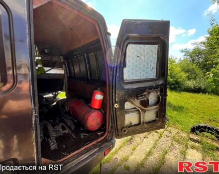 ГАЗ Газель, объемом двигателя 2.4 л и пробегом 120 тыс. км за 1800 $, фото 12 на Automoto.ua
