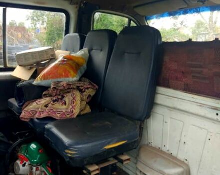 ГАЗ Газель, об'ємом двигуна 2 л та пробігом 200 тис. км за 700 $, фото 2 на Automoto.ua