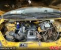Желтый ГАЗ Газель, объемом двигателя 2.5 л и пробегом 205 тыс. км за 2200 $, фото 1 на Automoto.ua