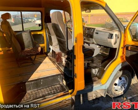 Желтый ГАЗ Газель, объемом двигателя 2.3 л и пробегом 160 тыс. км за 3500 $, фото 4 на Automoto.ua