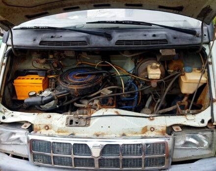 Серый ГАЗ Газель, объемом двигателя 2.5 л и пробегом 205 тыс. км за 2500 $, фото 5 на Automoto.ua