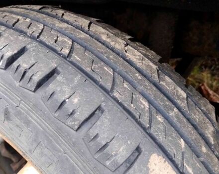 Серый ГАЗ Газель, объемом двигателя 2.4 л и пробегом 303 тыс. км за 1800 $, фото 8 на Automoto.ua