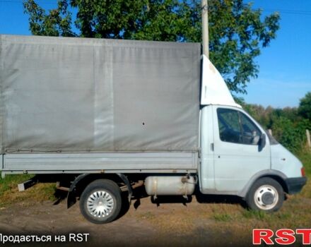 Сірий ГАЗ Газель, об'ємом двигуна 2.4 л та пробігом 322 тис. км за 2000 $, фото 1 на Automoto.ua