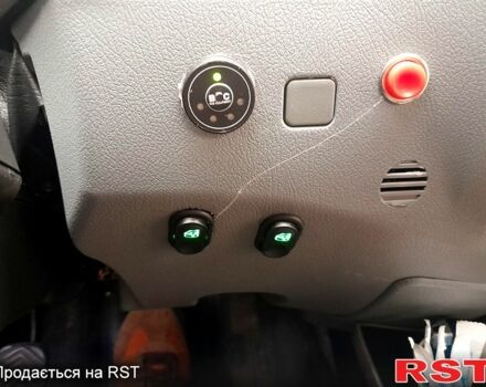 ГАЗ Газель 2011 у Червоноград на Automoto.ua Сірий ГАЗ Газель, об'ємом двигуна 2.9 л та пробігом 178 тис. км за 7500 $, фото 4 на Automoto.ua