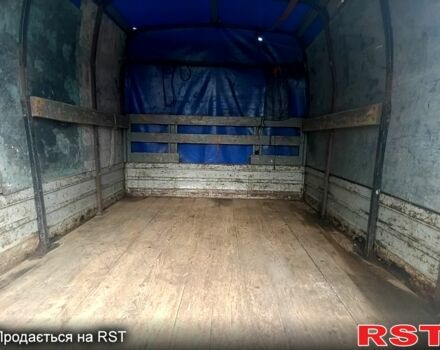 Синій ГАЗ Газель, об'ємом двигуна 2.4 л та пробігом 86 тис. км за 2300 $, фото 5 на Automoto.ua