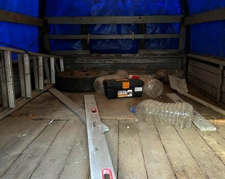 Синий ГАЗ Газель, объемом двигателя 2.2 л и пробегом 200 тыс. км за 1600 $, фото 2 на Automoto.ua