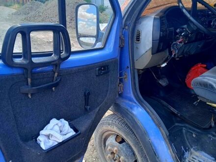 Синій ГАЗ Газель, об'ємом двигуна 2.3 л та пробігом 100 тис. км за 890 $, фото 1 на Automoto.ua