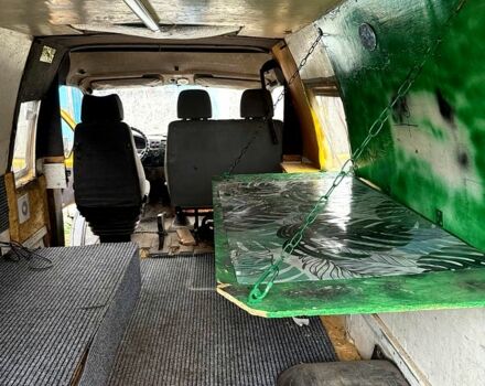 Помаранчевий ГАЗ Газель, об'ємом двигуна 2.9 л та пробігом 211 тис. км за 2800 $, фото 4 на Automoto.ua