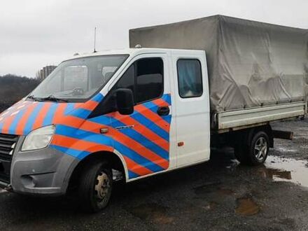 Белый ГАЗ Next, объемом двигателя 2.5 л и пробегом 170 тыс. км за 8500 $, фото 1 на Automoto.ua