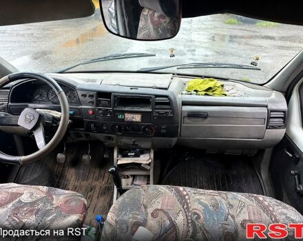 Білий ГАЗ РУТА, об'ємом двигуна 2.5 л та пробігом 1530 тис. км за 4000 $, фото 3 на Automoto.ua