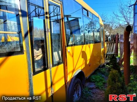 ГАЗ РУТА 2013 в Полтаве на Automoto.ua Желтый ГАЗ РУТА, объемом двигателя 2.8 л и пробегом 400 тыс. км за 7000 $, фото 1 на Automoto.ua