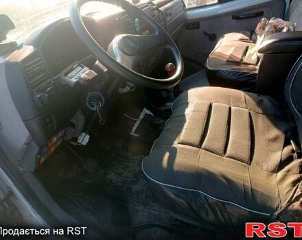 Белый ГАЗ Соболь, объемом двигателя 2.3 л и пробегом 200 тыс. км за 1450 $, фото 8 на Automoto.ua